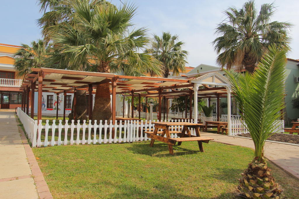 Club Tarhan Beach 迪迪姆 外观 照片